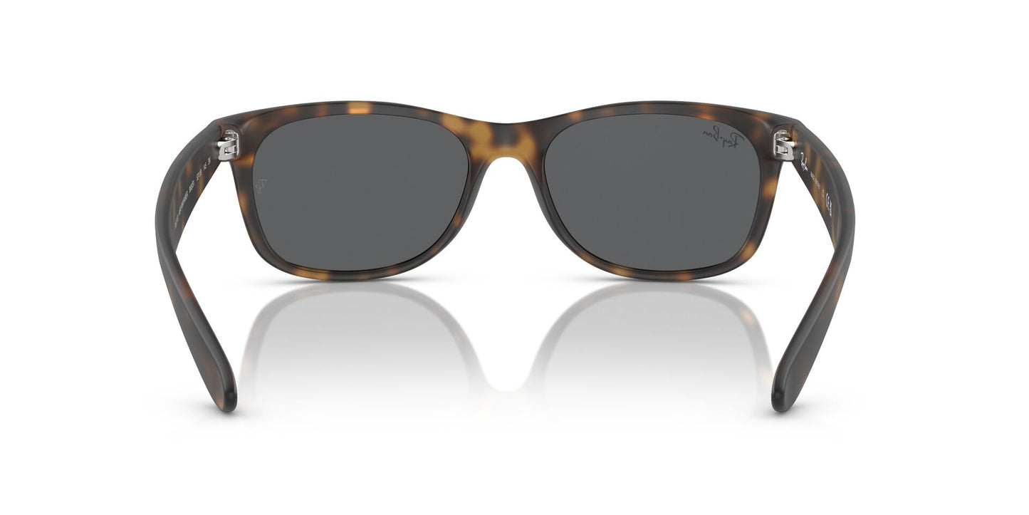 Ray-Ban New Wayfarer RB2132 - Medium