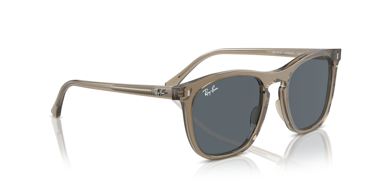 Ray-Ban RB2210