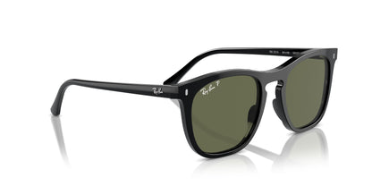 Ray-Ban RB2210