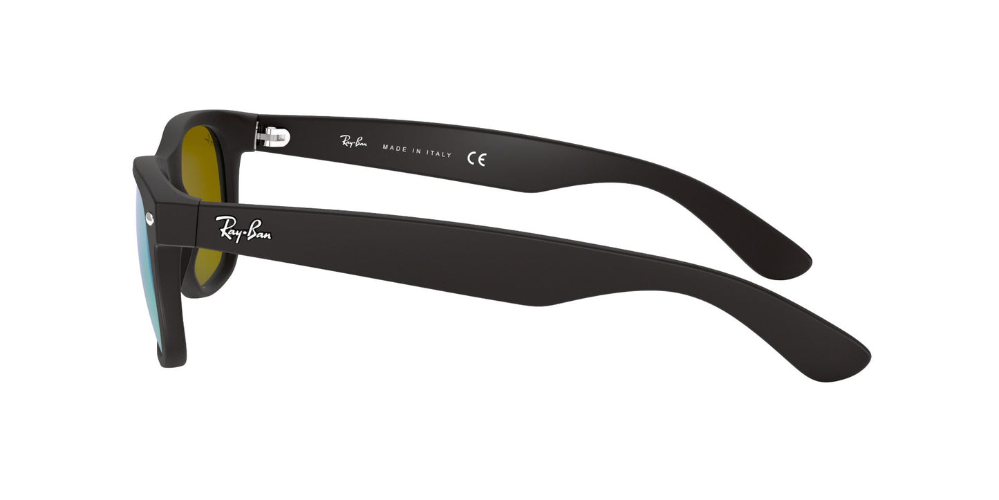 Ray-Ban New Wayfarer RB2132 - Medium