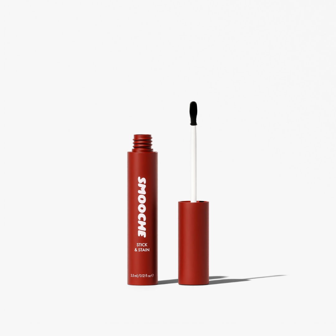 Peel-off Lip Stain — lifestyle photo | Smooche