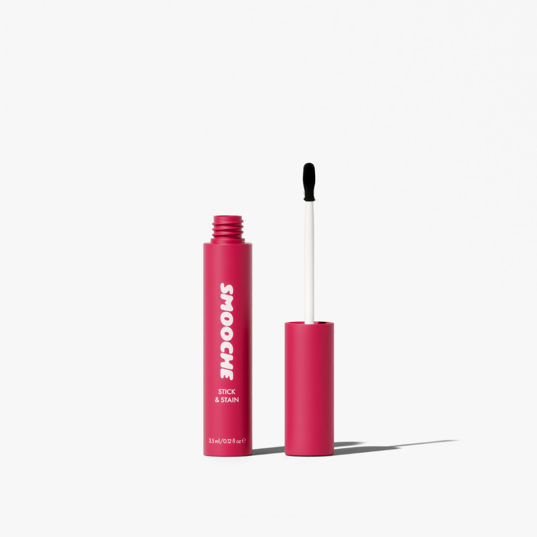 Peel-off Lip Stain — lifestyle photo | Smooche